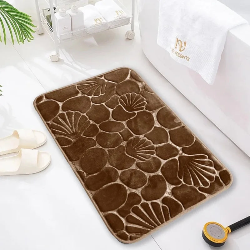 Tapete Conchas marrom antiderrapante ideal para banheiro e outros ambientes.